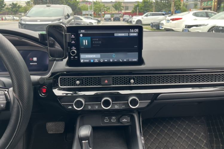 Used Honda Integra 2023 240TURBO CVT Luxury Edition Audio And AC Panel