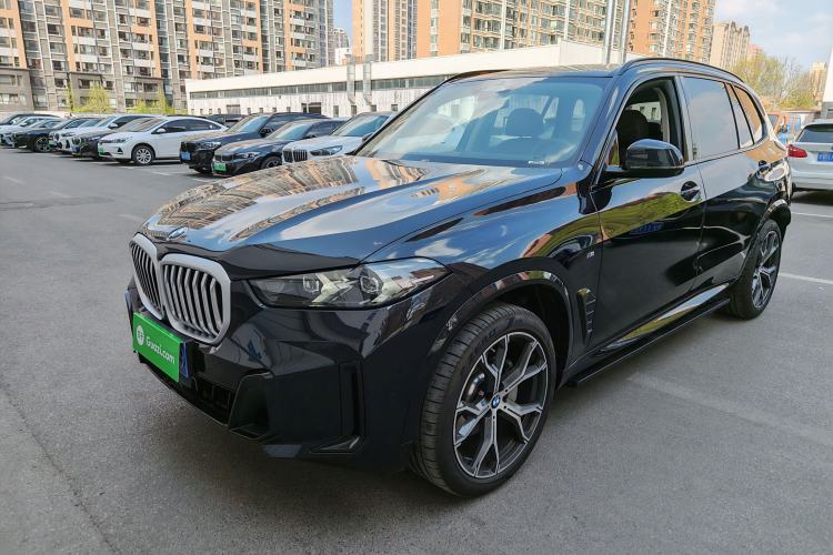 Used BMW X5 2026 Model, xDrive 30Li Prestige M Sport Night Package Exterior 4