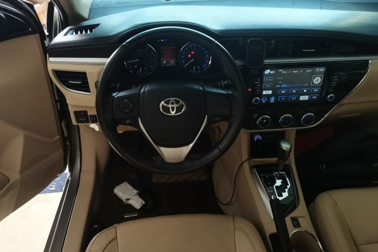 Used Toyota Corolla 2014 1.6L CVT GL-i Leather Edition