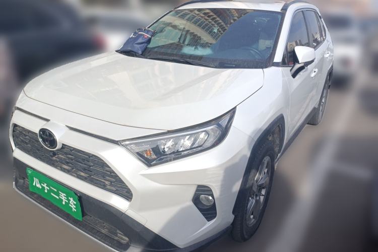 Used Toyota RAV4 2021 2.0L CVT Two-Wheel Drive Fashion PLUS Edition