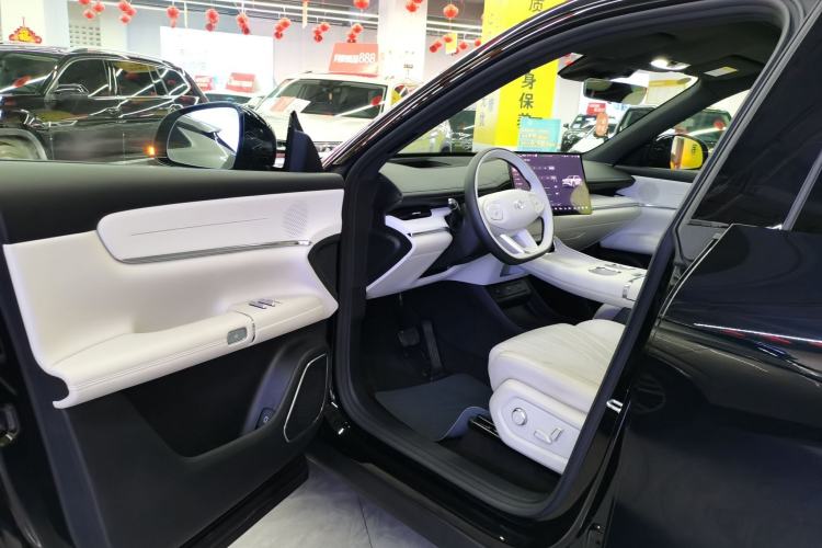 Used CHANGAN NEVO Q07 2025 215 Prestige Edition