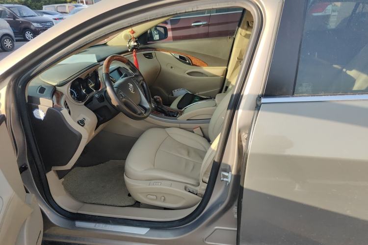 Used Buick LaCrosse 2010 2.4L Luxury Edition
