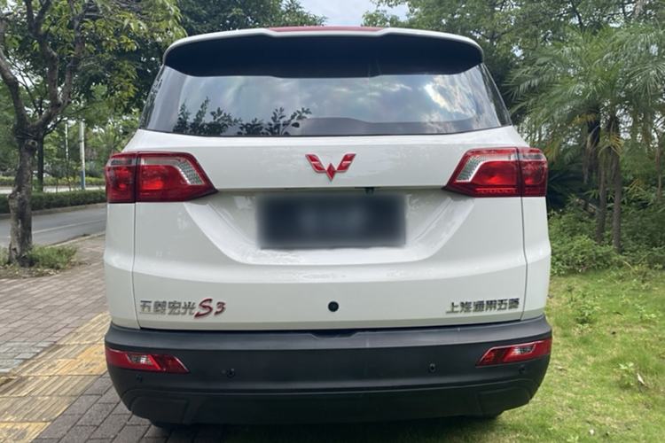 Used Wuling Hongguang S3 2019 1.5L Manual Standard Version China VI Standard