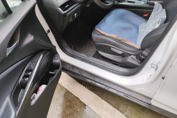 Used Buick Velite 6 2022 Plug-in Hybrid Connected & Shared Model Driver Seat