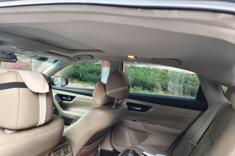 Used Nissan Teana 2013 2.0L XL Comfort Edition Headliner