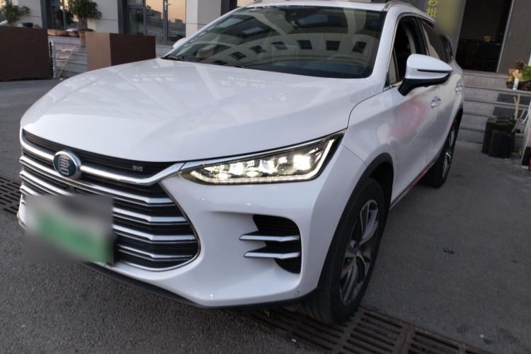 Used BYD Tang New Energy 2018 DM 2.0T All-Wheel Drive Smart Connectivity Luxury Model 7 Seats China V Emission Standard