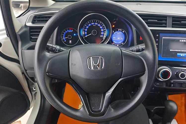 Used Honda Fit 2016 1.5L SE CVT Fashion Model Steering Wheel