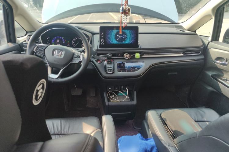 Used Honda Elysion 2024 2.0L eHEV Luxury Edition
