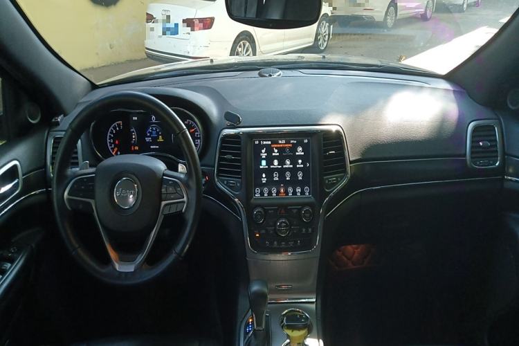 Used Jeep Grand Cherokee 2017 3.0L Comfort Navigation Edition