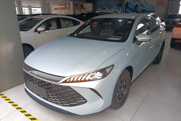 Used BYD Qin PLUS 2025 DM-i Smart Drive 55KM Leading Model