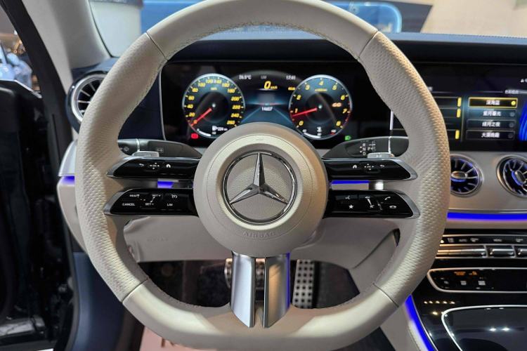 Used Mercedes-Benz E-Class (Import) 2023 E 260 Coupe
