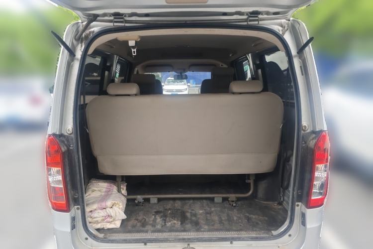 Used Wuling Rongguang V 2016 1.5L Standard Version
