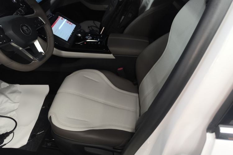 Used BYD Qin PLUS 2024 HONOR Edition DM-i 55KM Leading Model
