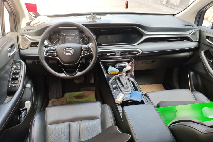 Used GAC Trumpchi GS4 2021 270T Automatic Elite Tech Edition Center Console