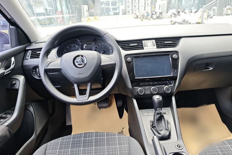 Used Skoda Octavia 2018 Station Wagon TSI230 DSG Comfort Edition