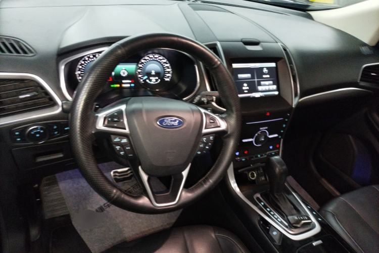 Used Ford Edge 2015 2.0T GTDi Four-Wheel Drive Prestige Model