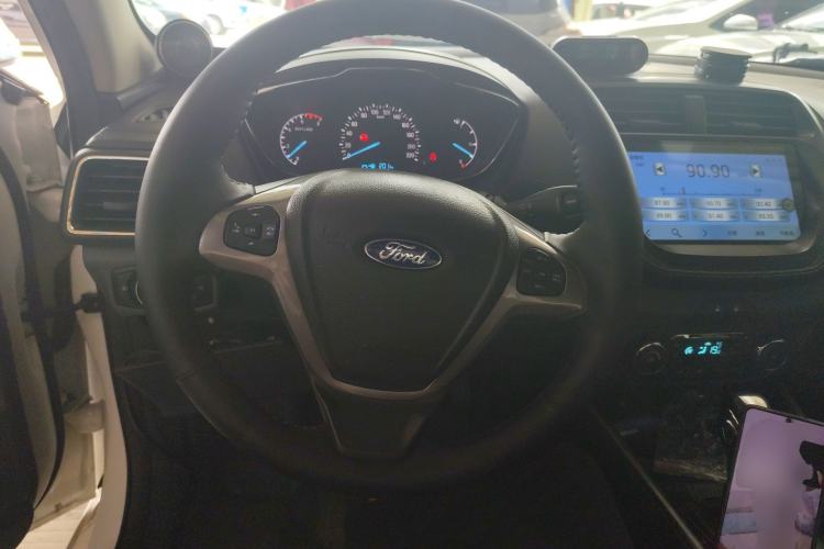 Used Ford Escort 2015 1.5L Automatic Fashion Model Steering Wheel