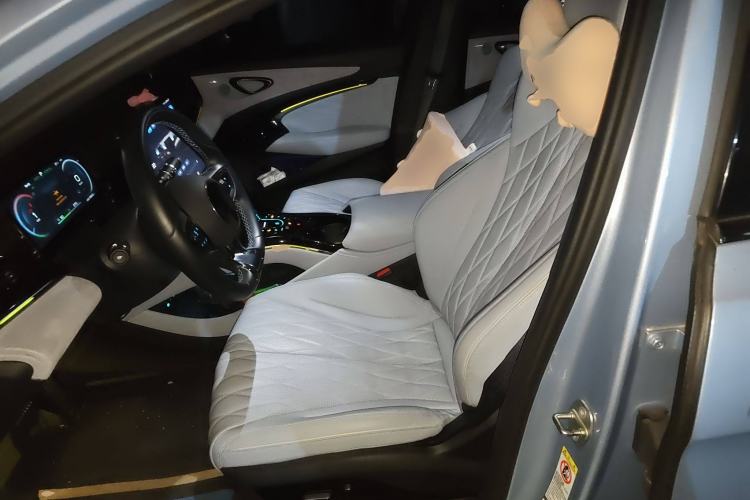 Used BYD Seal 2022 550 km Standard Range Rear-Wheel Drive Prestige Version