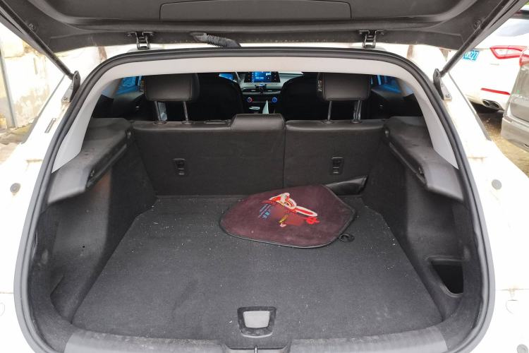 Used Buick Velite 6 2023 430km Range Commuter Version
