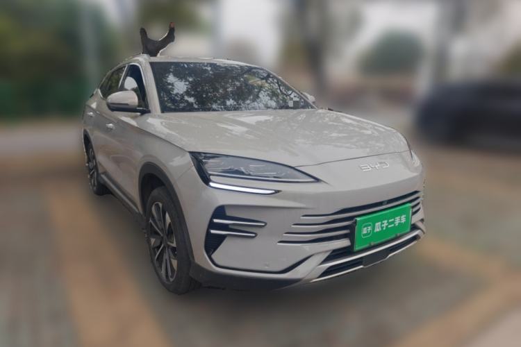 Used BYD Song PLUS New Energy 2025 DM-i 112KM Prestige Model Front Right 45 Deg