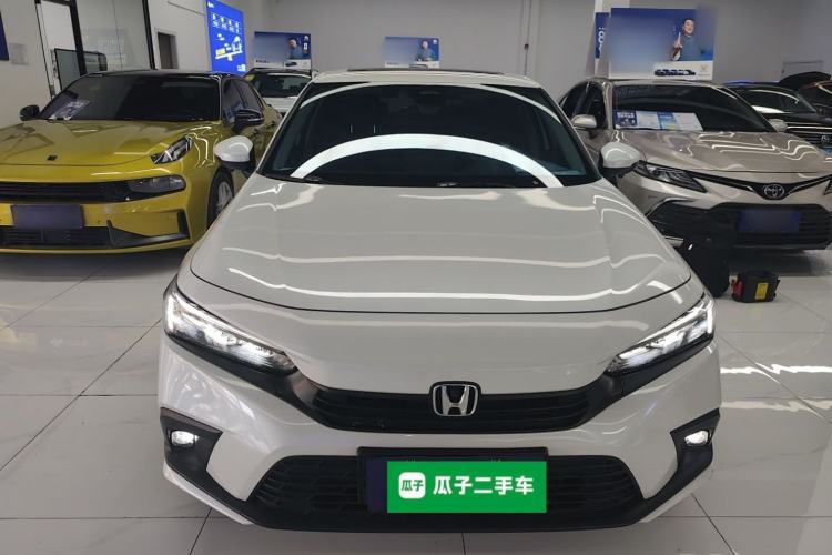 Used Honda Civic 2023 240TURBO CVT Dynamic Edition
