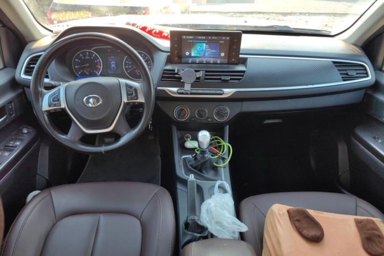 Used Great Wall Wingle 7 2019 2.0T Gasoline Two-Wheel Drive Elite Version China VI Standard Big Double Cabin GW4C20B
