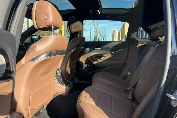 Used Mercedes-Benz E-Class New Energy 2023 E 350 e L Plug-in Hybrid Sports Sedan
