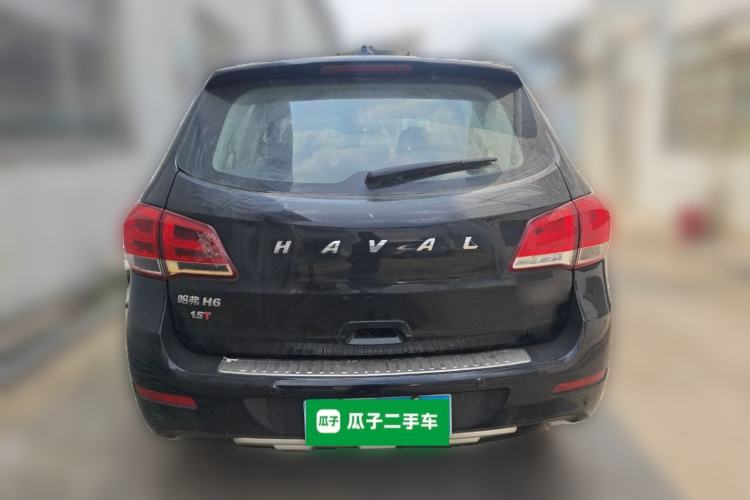 Used Haval H6 2015 Upgraded Model 1.5T Manual Two-Wheel Drive Elite Version