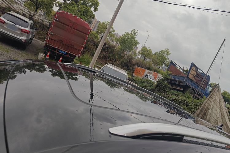 Used Volkswagen Tiguan L 2023 Restyled 330TSI Automatic Two-Wheel Drive R-Line Enhanced Comfort Version Roof