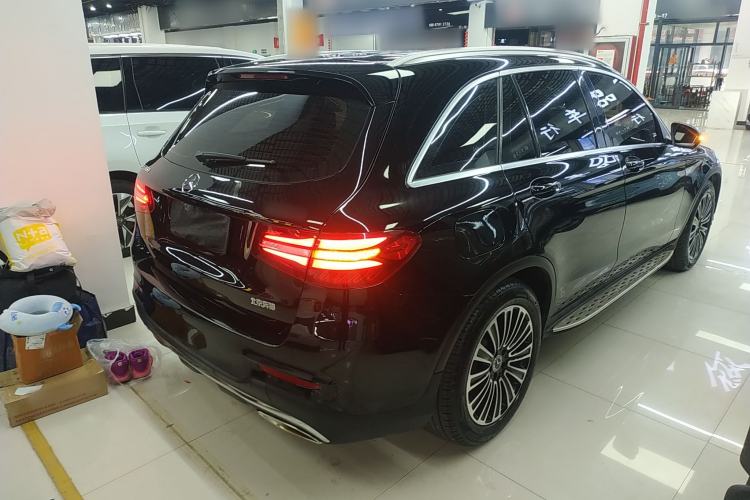 Used Mercedes-Benz GLC 2018 Facelifted GLC 260 4MATIC Dynamic Edition
