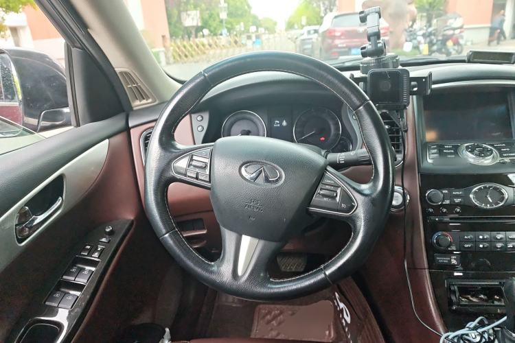 Used Infiniti QX50 2015 2.5L Enjoyment Edition