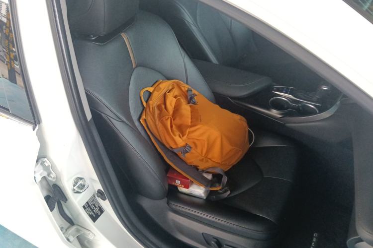 Used Toyota Camry 2021 Dual-Motor 2.5 HGVP Leading Edition