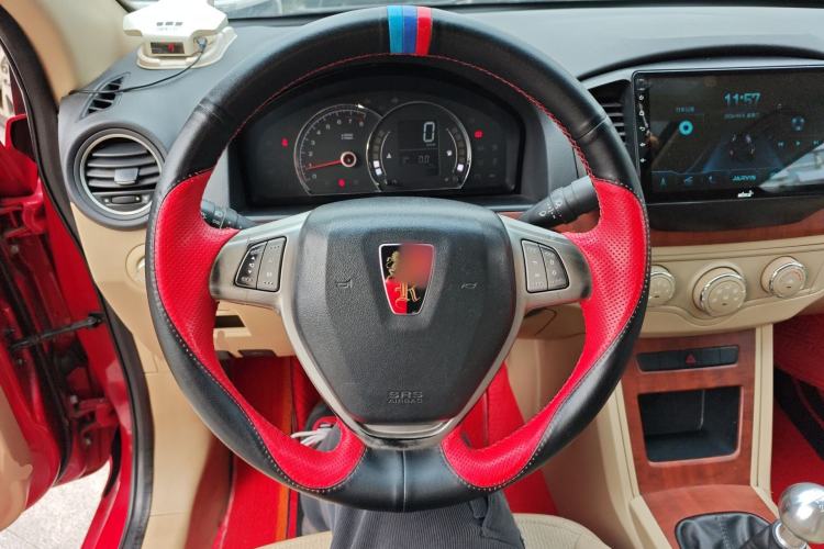 Used Roewe 350 2014 1.5L Manual Swift Edition Steering Wheel