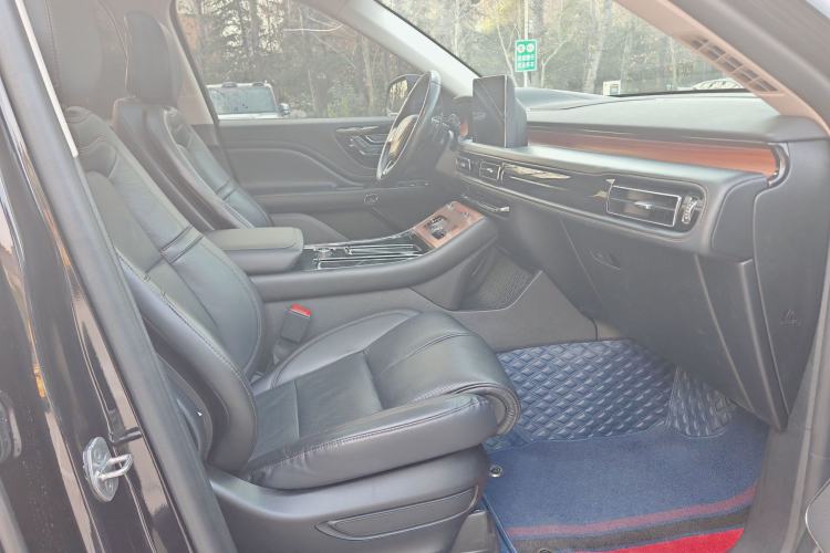 Used Lincoln Aviator 2020 3.0T V6 All-Wheel-Drive Luxury Edition
