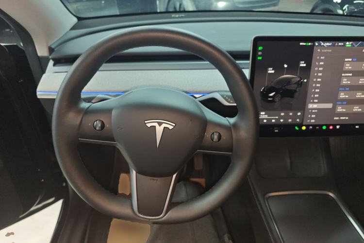 Used Tesla Model Y 2023 Rear-Wheel-Drive Version
