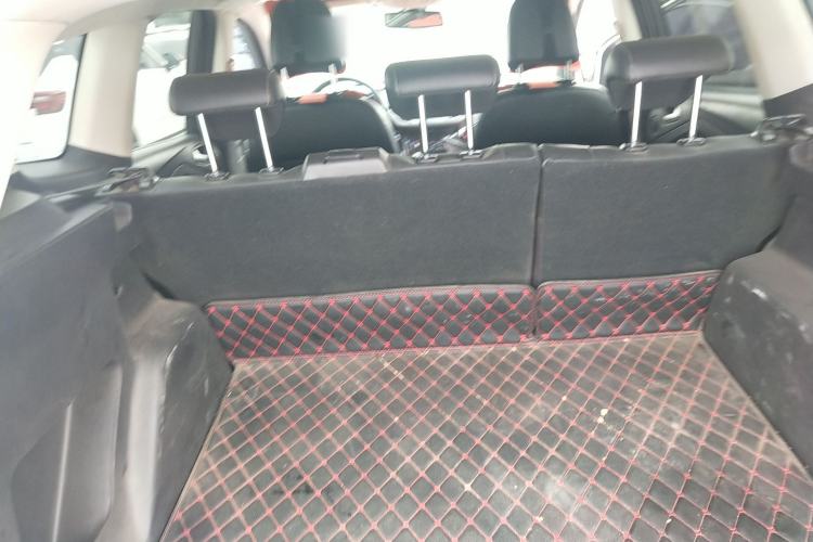 Used Ford Kuga 2017 EcoBoost 180 Two-Wheel-Drive Luxury Wing Edition Trunk