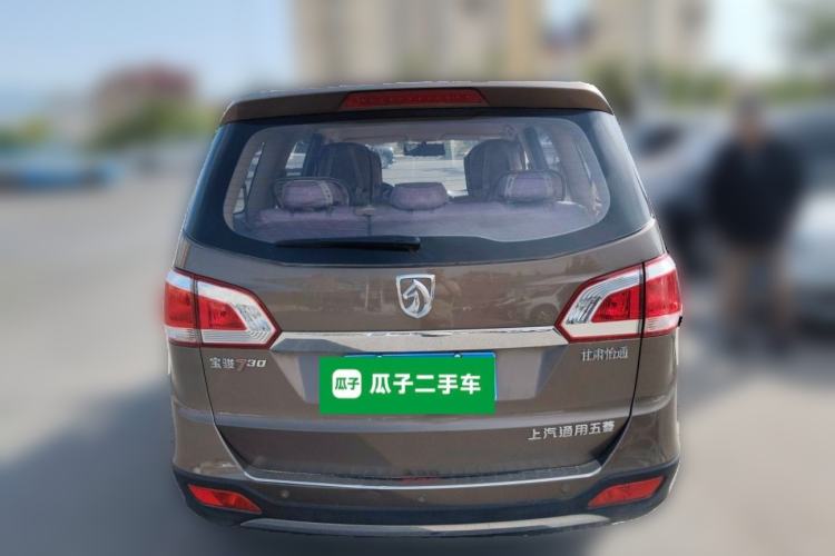 Used Baojun 730 2014 1.5L manual Comfort version 7 seats