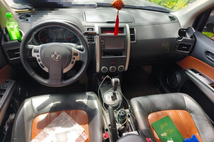 Used Dongfeng Fengdu MX6 2016 2.0L CVT Two-Wheel Drive Dream Edition
