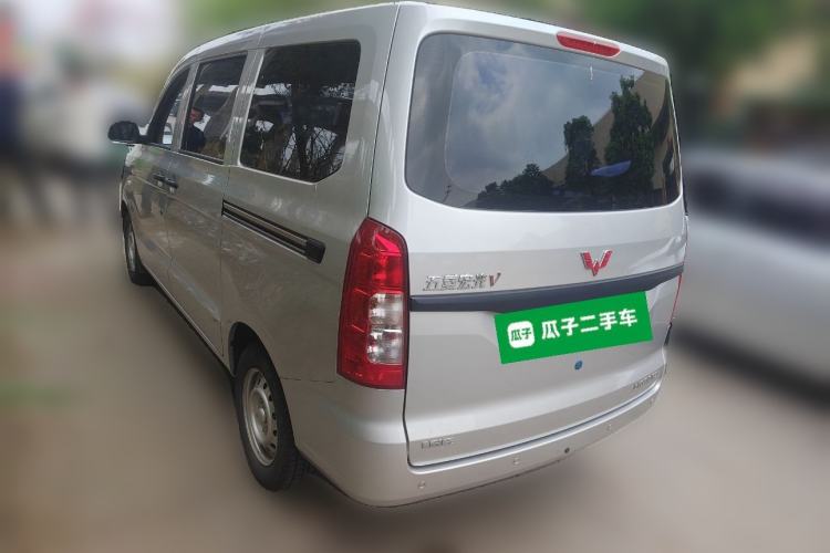 Used Wuling Hongguang V 2022 1.5L Jingqu Edition Electric-Assist LAR

