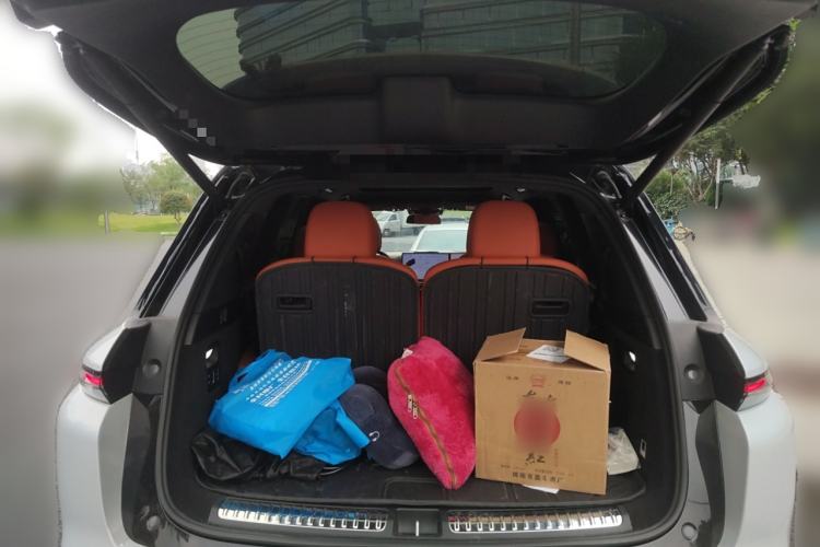 Used Li Auto L8 2024 Pro Model