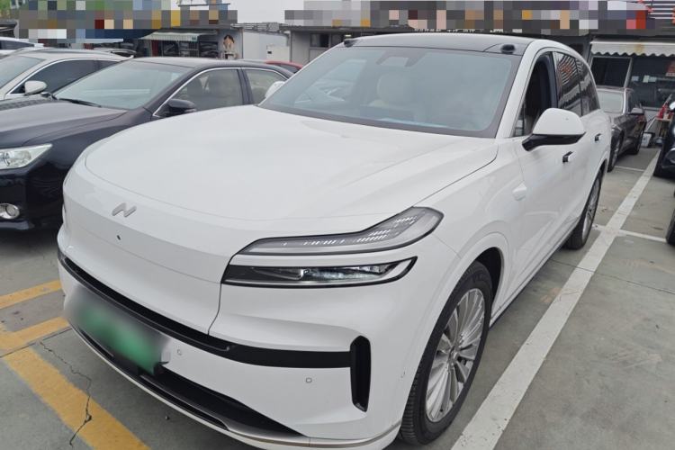 Used ONVO Luxeed L90 2025 Model—Ultra Six-Seater Version