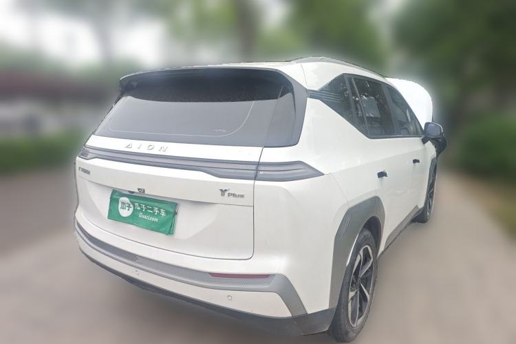 Used AION Y 2023 Younger Star Edition