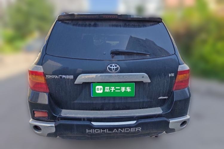 Used Toyota Highlander 2011 2.7L Two-Wheel Drive 7-Seater Luxury Edition
