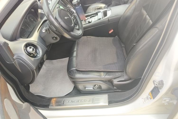 Used Jaguar XJ 2014 XJL 2.0T Two-Wheel-Drive Elegant Business Edition Left Front Seat