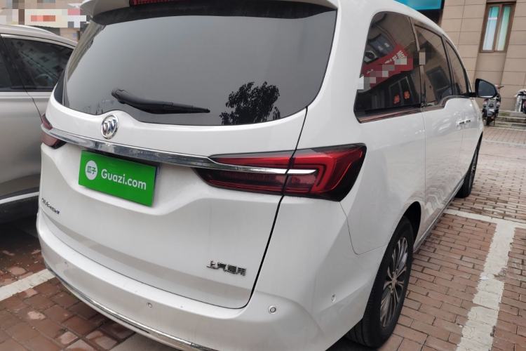 Used Buick GL8 2023 Land Executive Class Deluxe Model