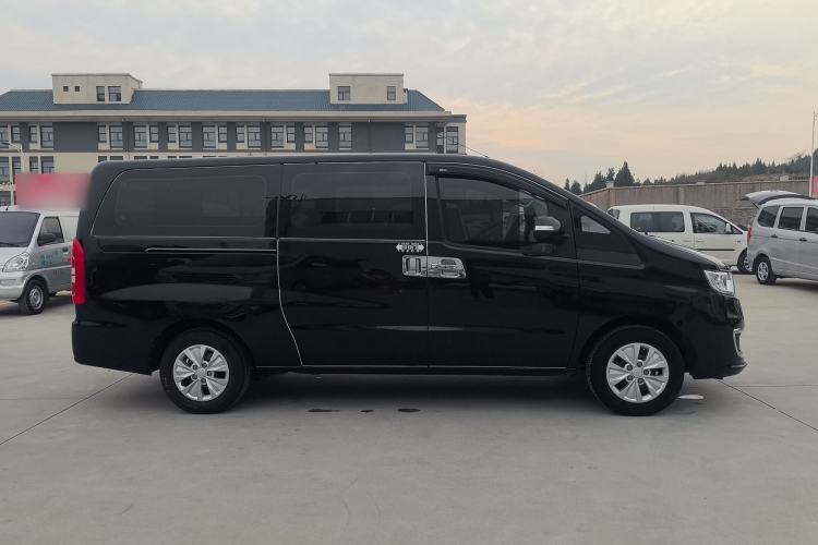 Used JAC Refine M3 2022 PLUS IKEA Edition 1.8L Comfort Version