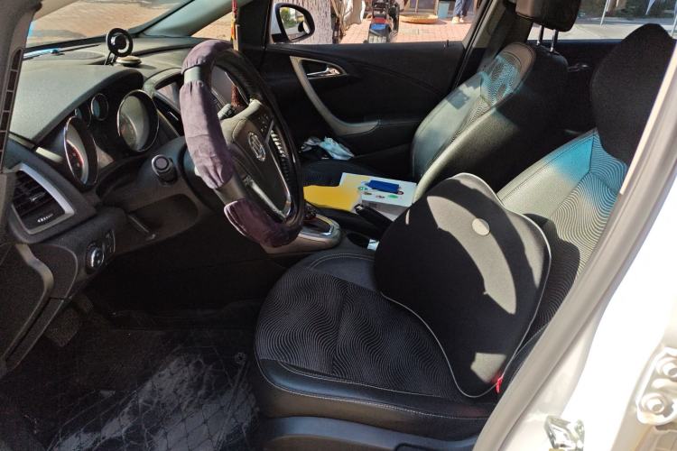 Used Buick GT 2014 XT 1.6L Automatic Fashion Edition
