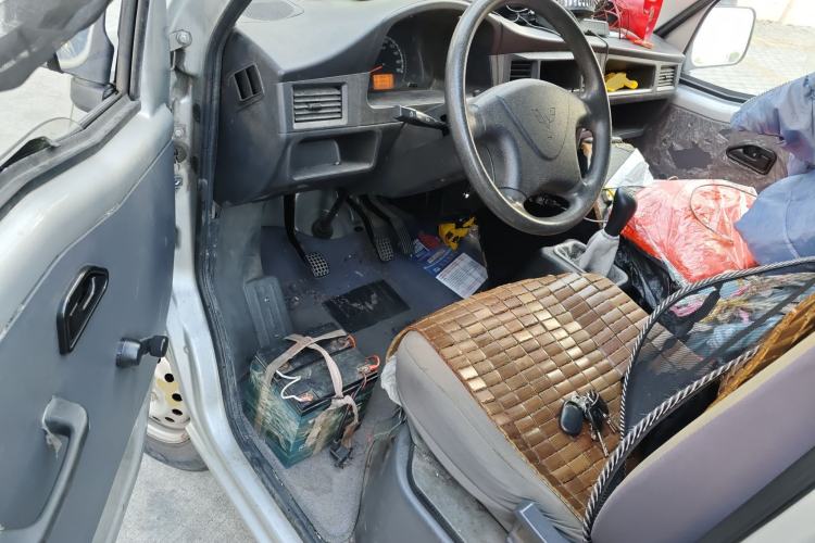 Used Wuling Zhiguang 2015 1.2L Practical LS-I Model