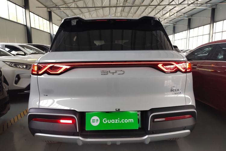 Used BYD Yuan UP 2025 Intelligent Driving Version 401 KM Dynamic Edition Rear