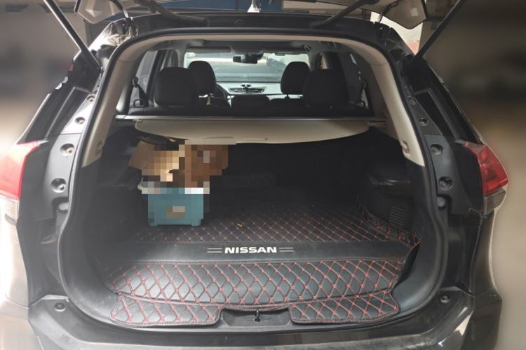 Used Nissan X-Trail 2019 2.0L CVT Comfort Edition 2WD Trunk